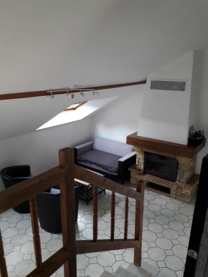 Gite Le Savart Charteves Buitenkant foto